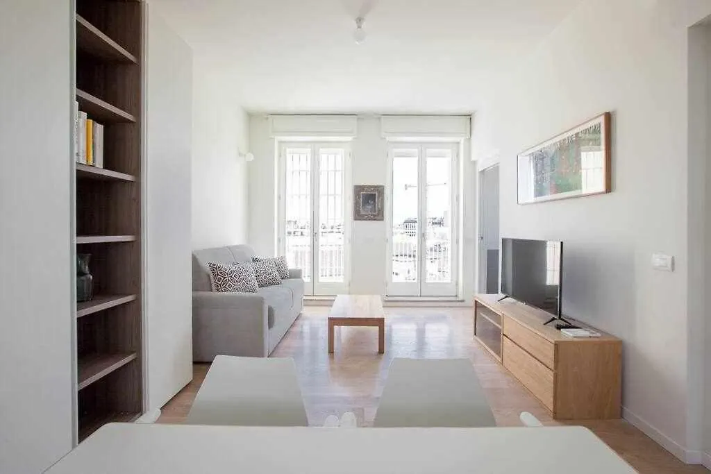 Apartment Sanpietro Allorto 22 Duomo Suite Dom12 Milan