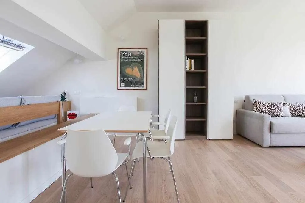 Apartment Sanpietro Allorto 22 Duomo Suite Dom12 Milan